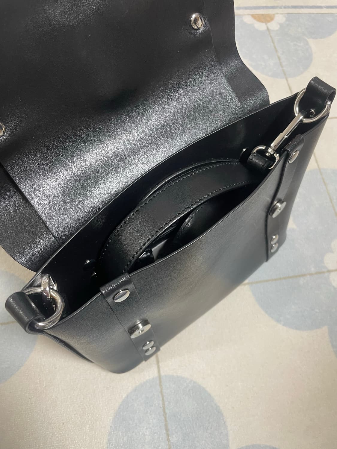  Vivienne Westwood satchel bag black 상품이미지7