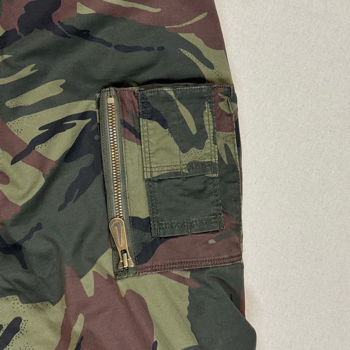 XL) 나이키 카모 우븐 MA-1 플라이트 자켓 항공점퍼 상품이미지4