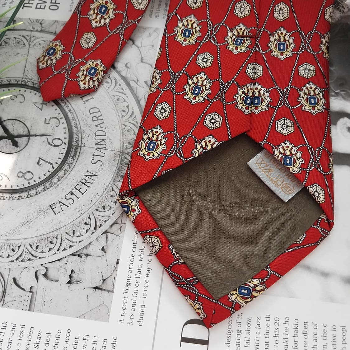 아쿠아스큐텀 실크 레드 로열 체인 넥타이 9.7cm A+등급 K1341
 상품이미지6