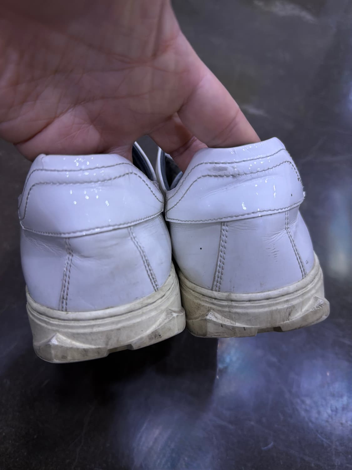 살바토레 페라가모 큐브 화이트 스니커즈 7 사이즈 260 상품이미지7