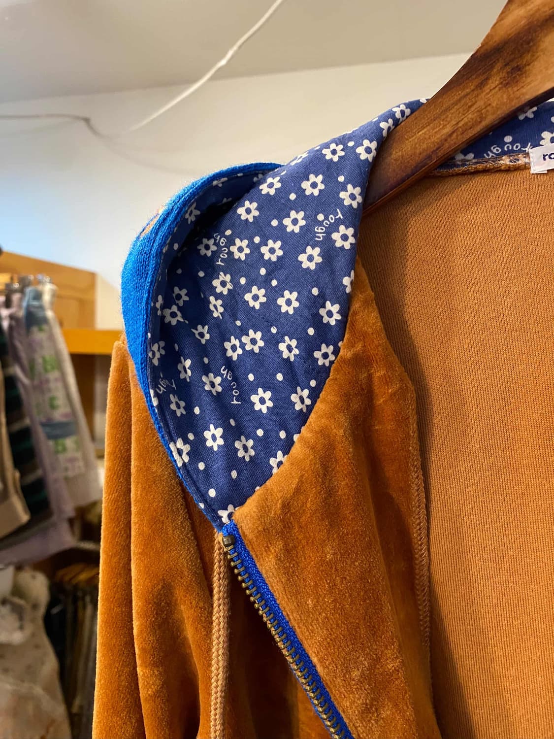 rough 빨간모자 패턴 후드집업 상품이미지5