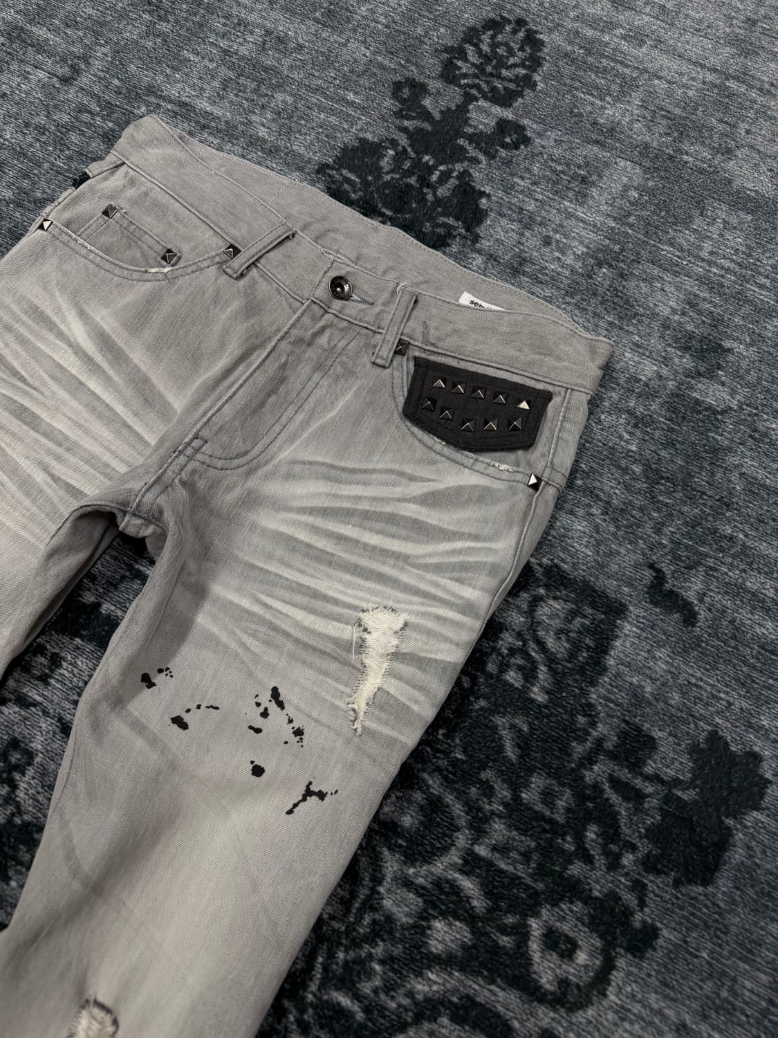 Semantic design 00s stud damaged grey de 상품이미지4