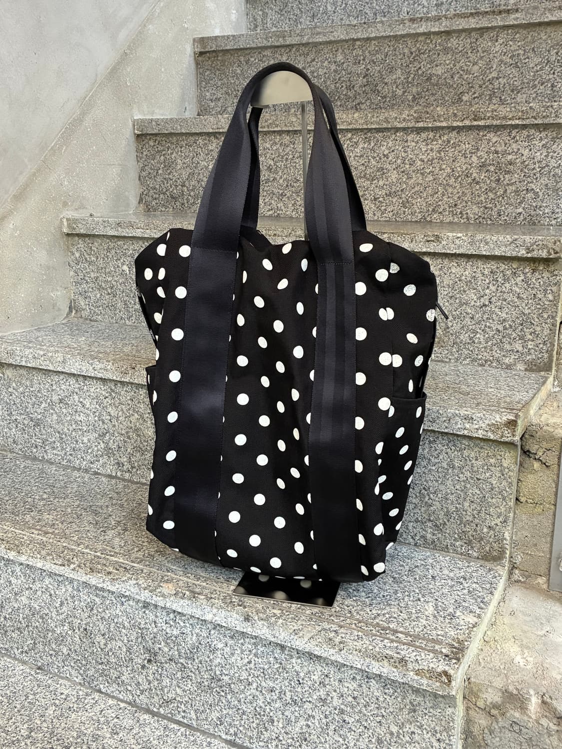 꼼데가르송 블랙 도트 백팩 상품이미지3