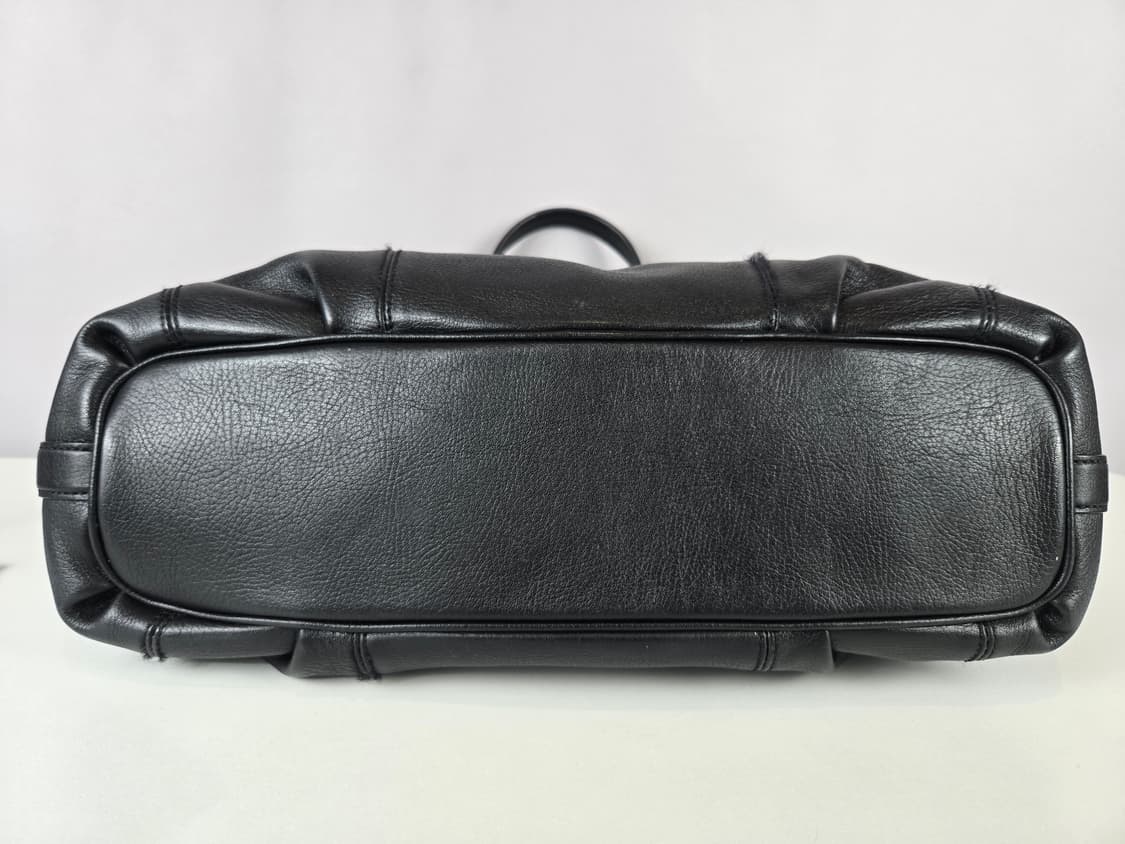 루이까또즈 가죽 체인 숄더백 토트백 블랙 상품이미지7