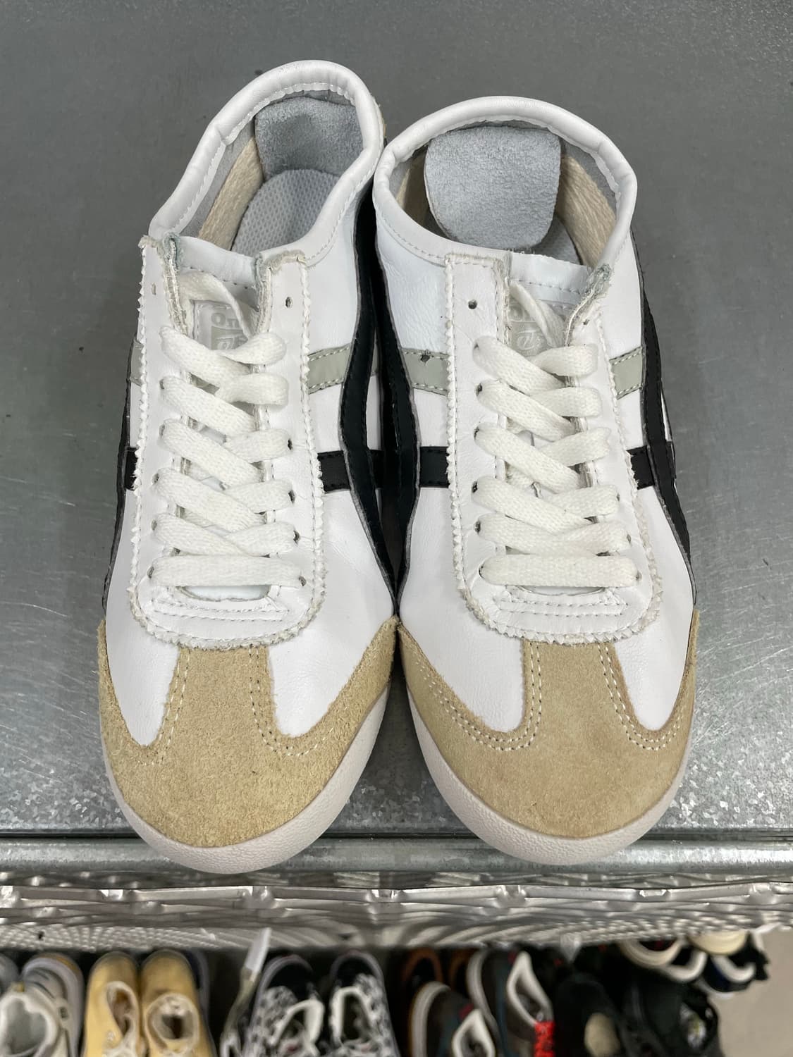 오니츠카 타이거 멕시코66 화이트 블랙 235 상품이미지5