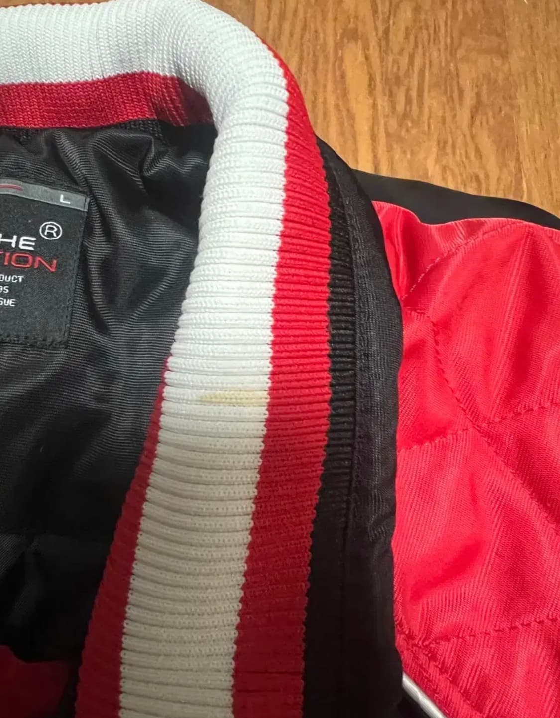 후부 바시티 퀄팅자켓 판매합니다 상품이미지5