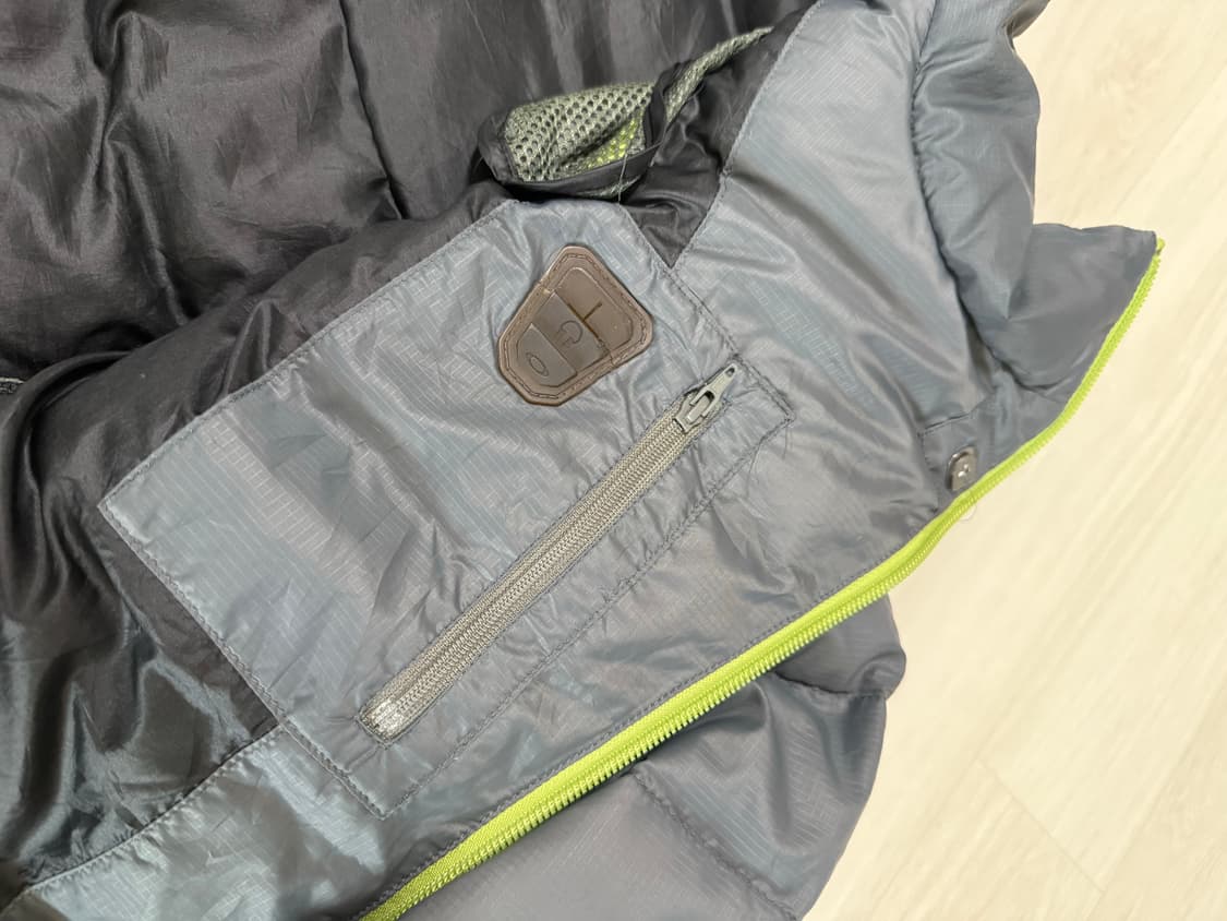 오클리 아카이브 경량 패딩 상품이미지8