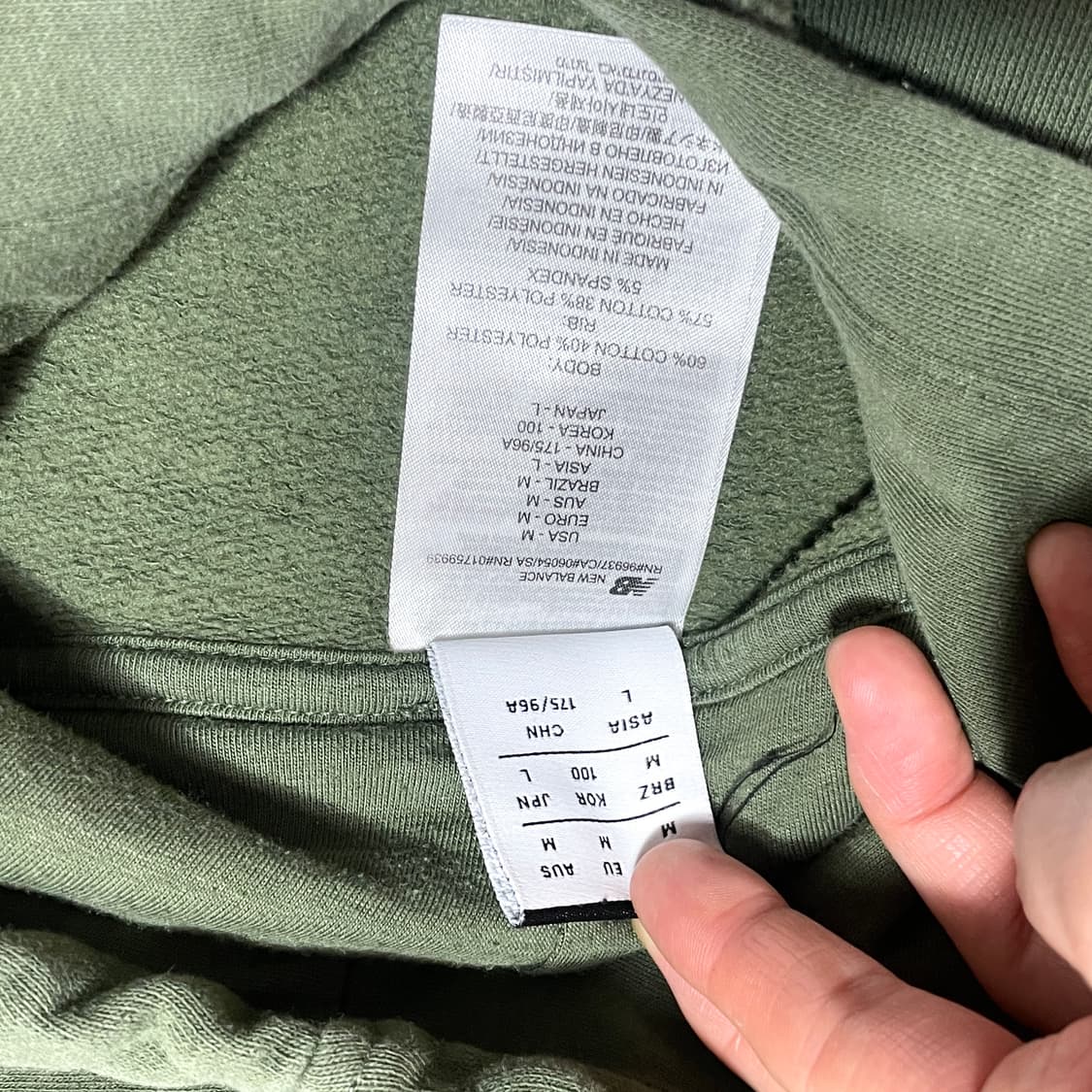 뉴발란스 스펠로고 카키 기모 후드티셔츠 남성M 상품이미지7