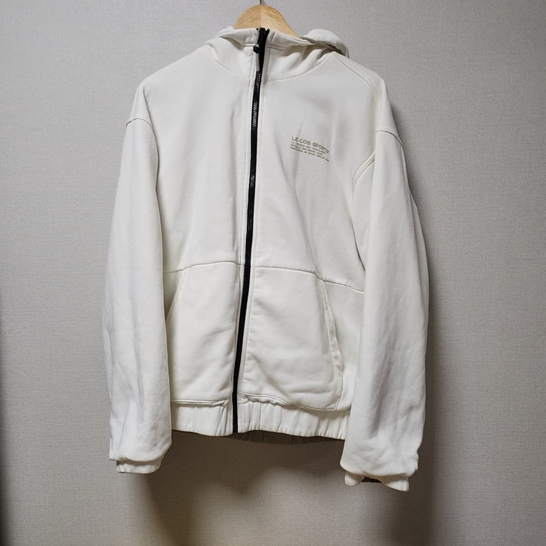 [100] 르꼬끄 양면 바람막이 후드티 상품이미지3