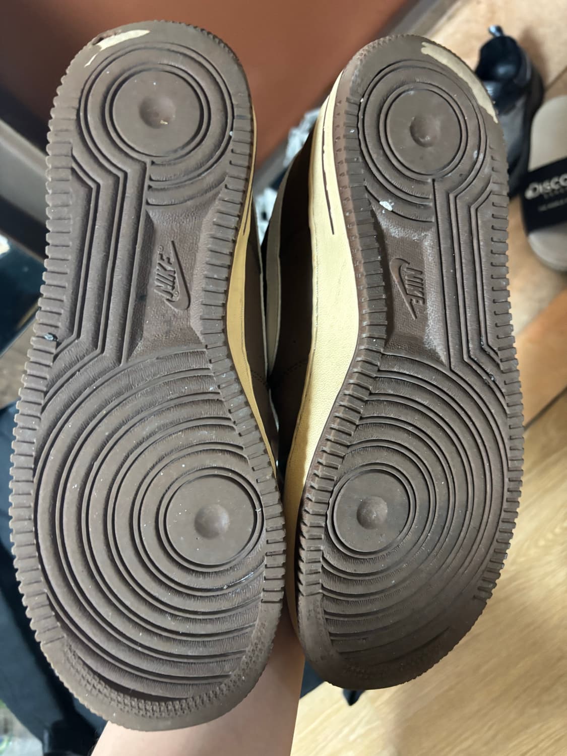 나이키 카카오 코코넛밀크 270 상품이미지3