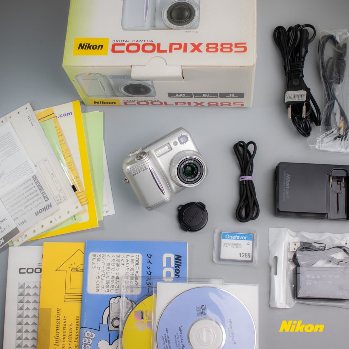 니콘 쿨픽스 885 (작례 0) 상품이미지1