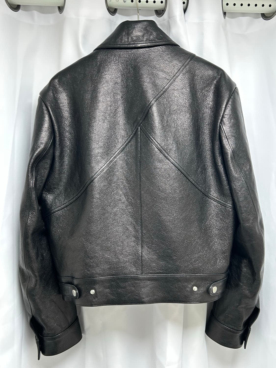 웨이비니스 25fw 프레임 크롭 레더 자켓 블랙 (S1) 상품이미지2