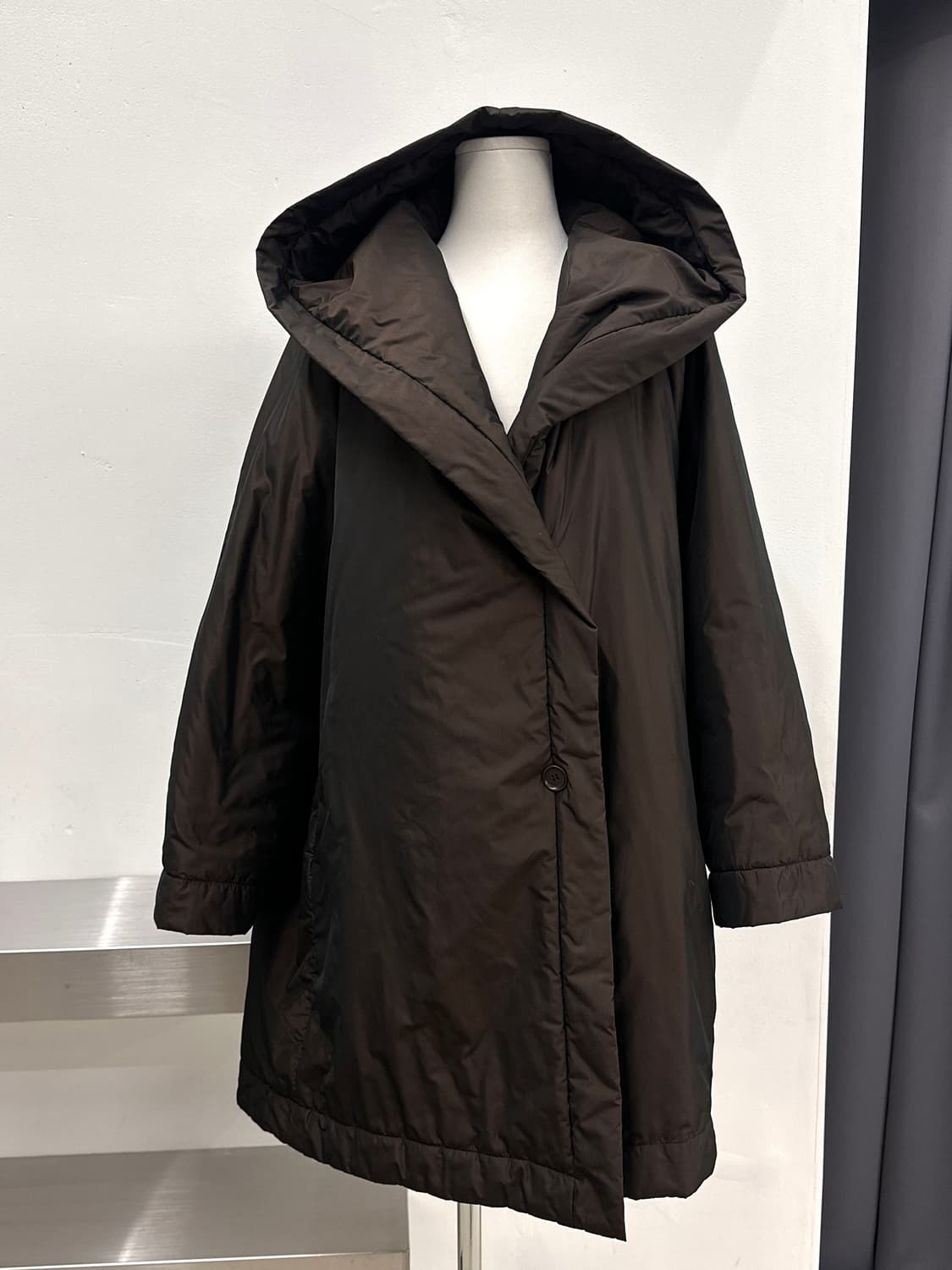 막스마라 브라운 후드 오버사이즈 패딩 코트  상품이미지1