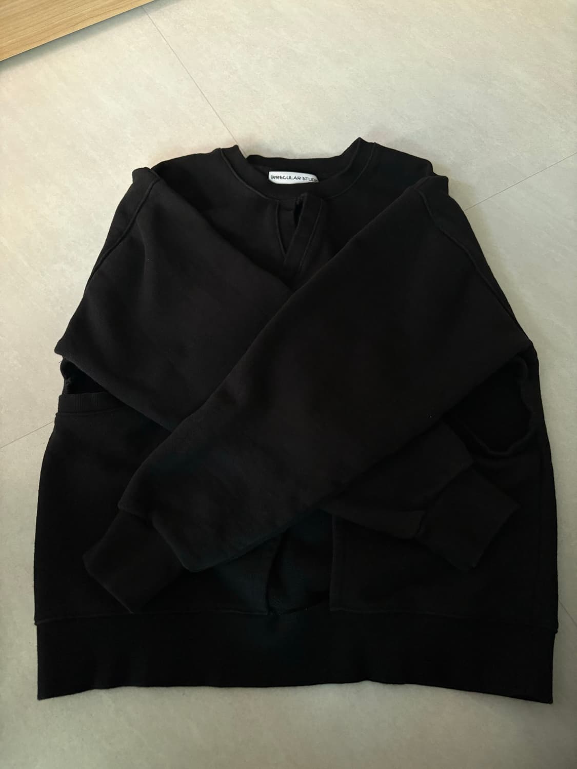 DOUBLE LAYERED SLIT SWEATSHIRT / 절개맨투맨 상품이미지4