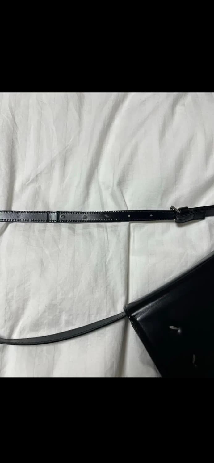 마르지엘라 스티치 레더 크로스백 상품이미지3