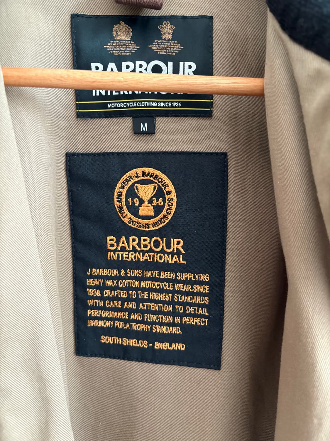 바버 인터네셔널 할로우 자켓 상품이미지4