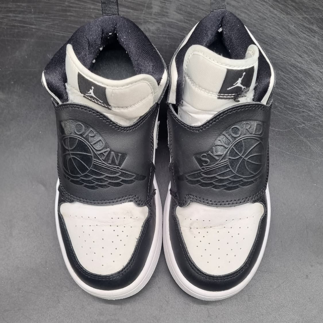 나이키 스카이조던 아동운동화210 상품이미지2