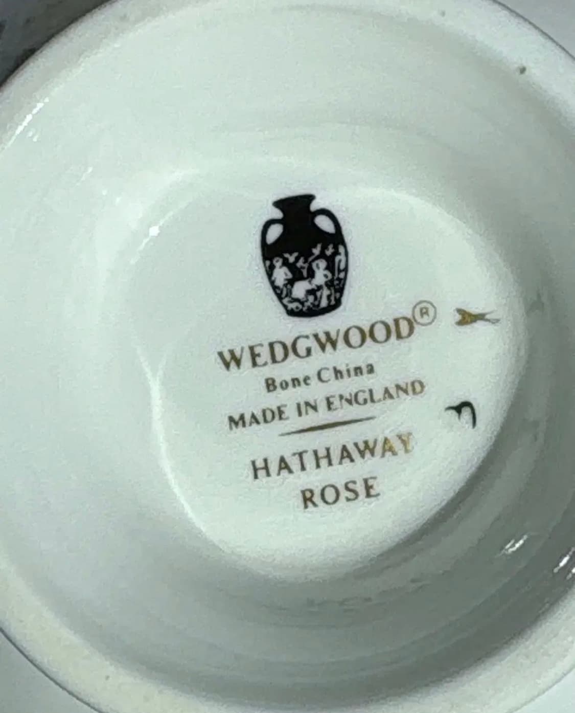 영국 웨지우드 해써웨이로즈 라지 크리머(검정항아리) 상품이미지6