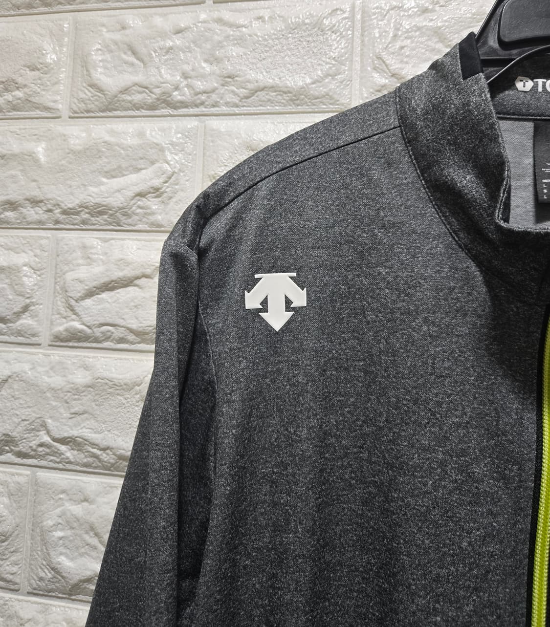 데상트 트레이닝 집업자켓 트랙자켓 100 상품이미지3