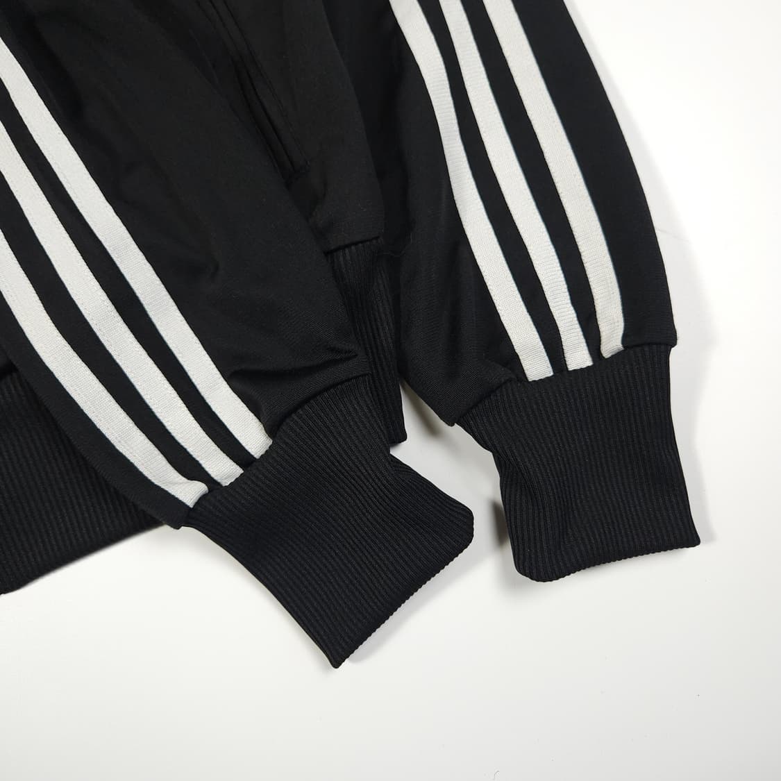 아디다스 파이어버드 빅로고 트랙탑 블랙 상품이미지6