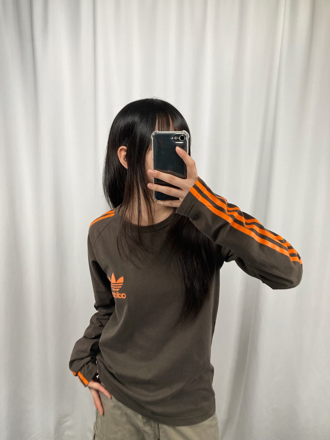 아디다스 오렌지 브라운 롱슬리브 상품이미지1
