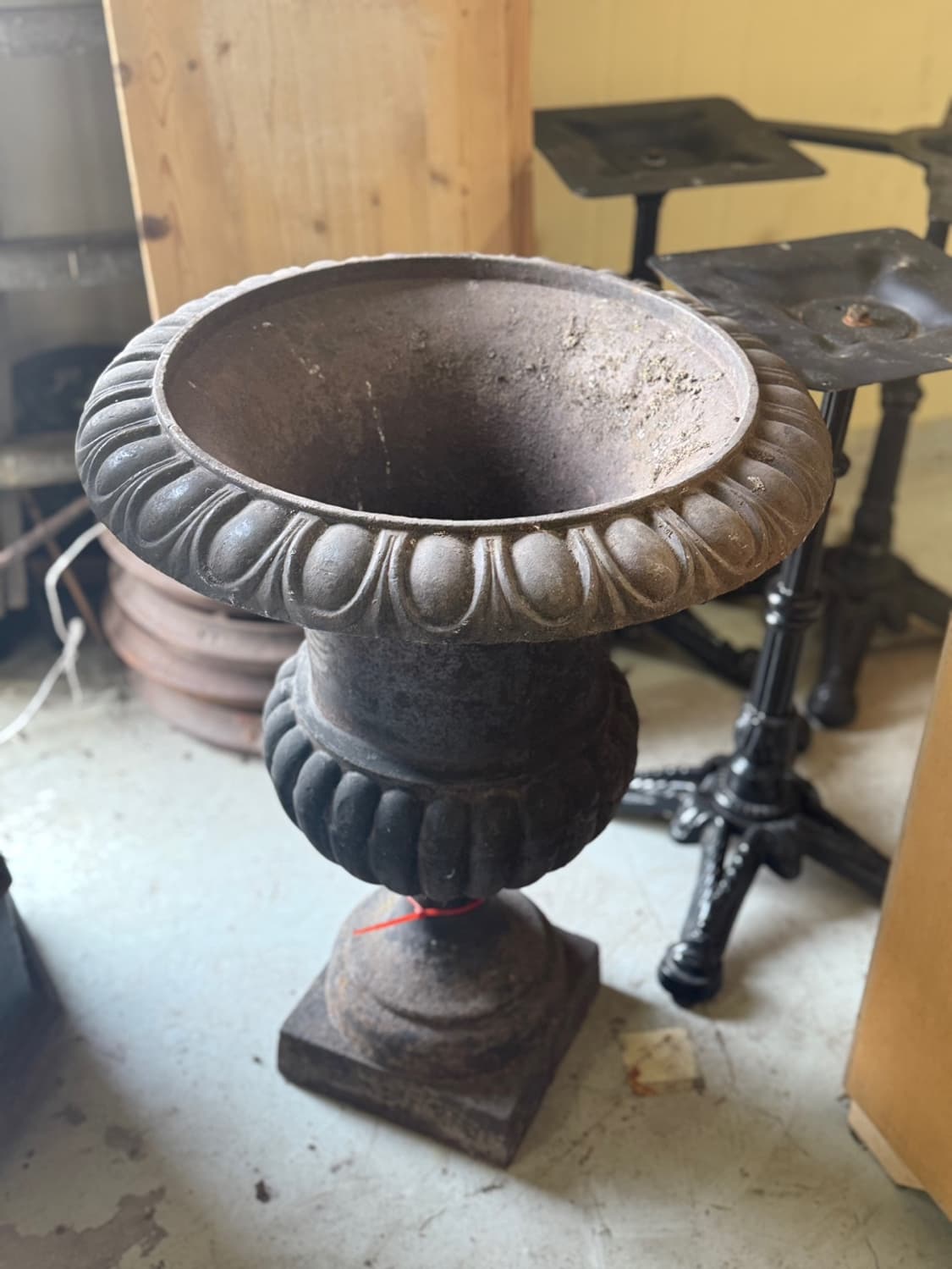 영국 빈티지 주물 화분 그레이 상품이미지1