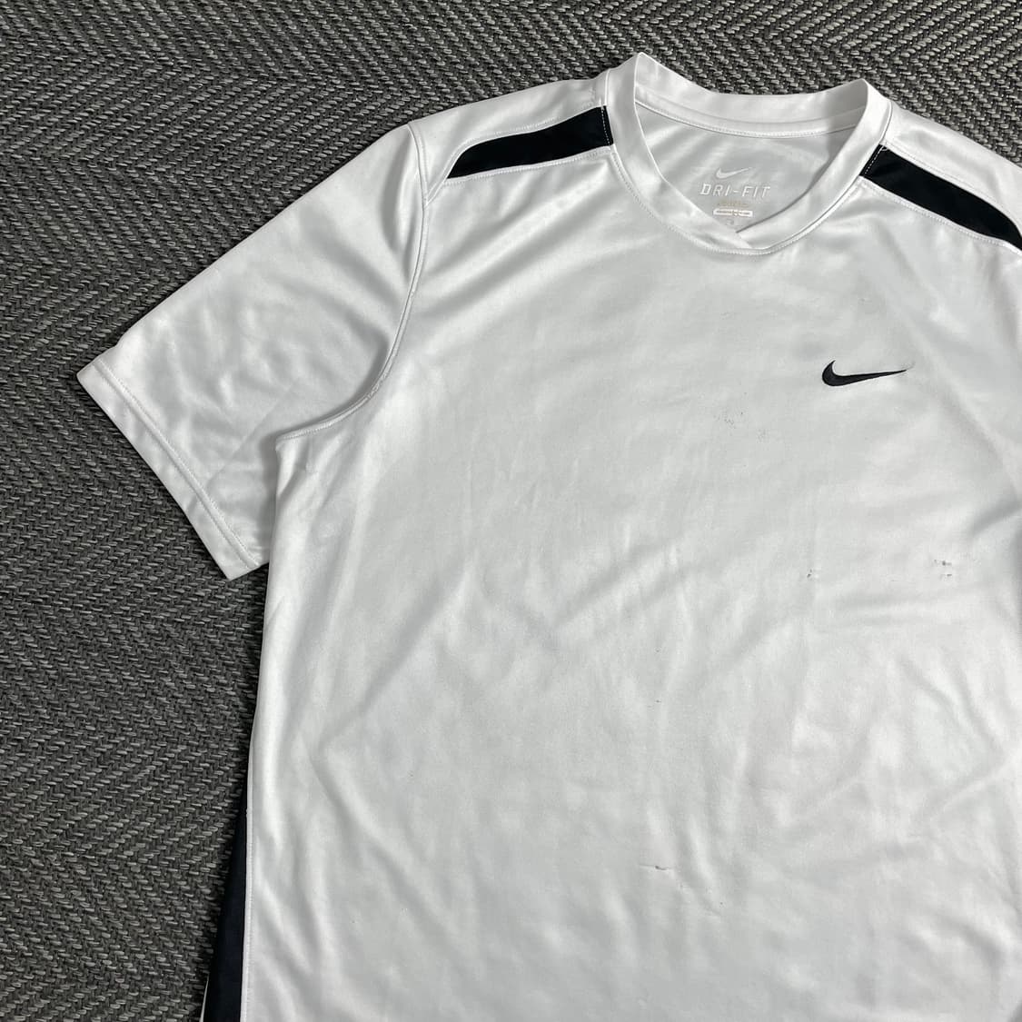 나이키 드라이핏 올드스쿨 트레이닝 티셔츠o 3484 상품이미지3