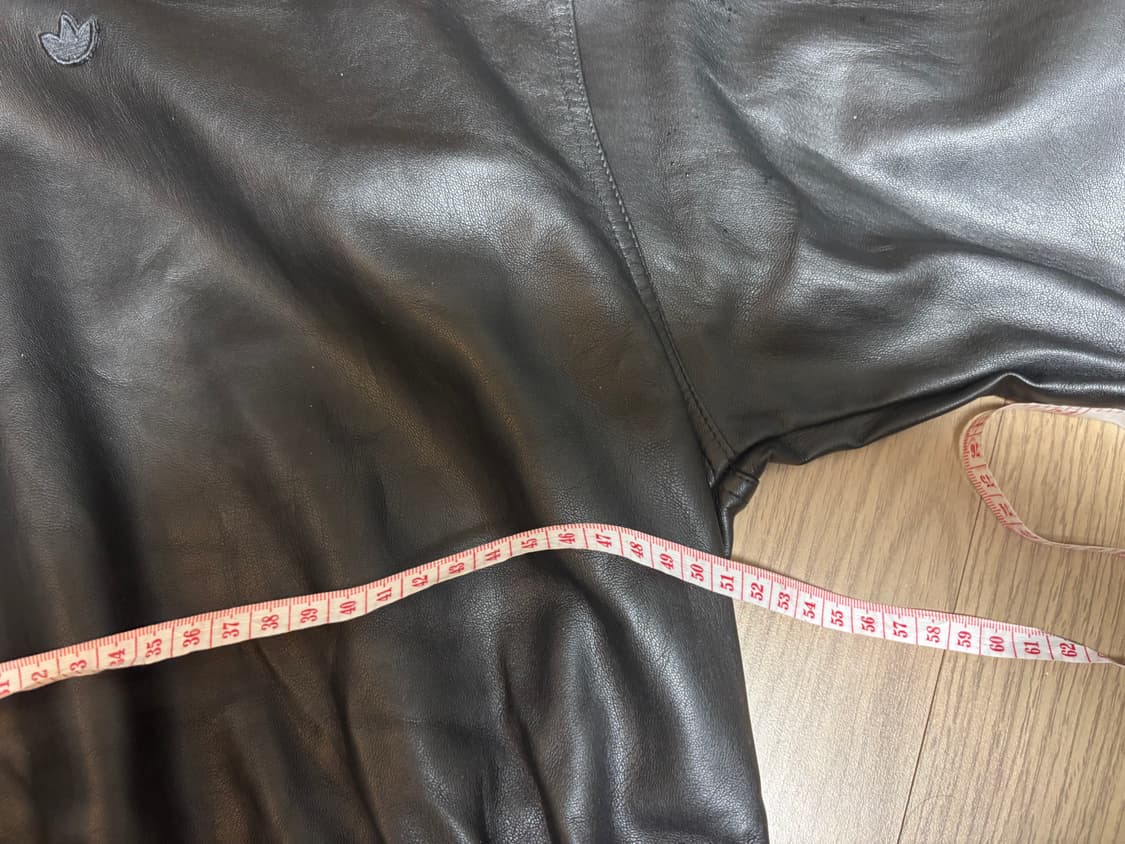 미착용 원가22 아디다스 플레더 세트 반크롭 하이넥  조거팬츠세트 여ml 상품이미지9