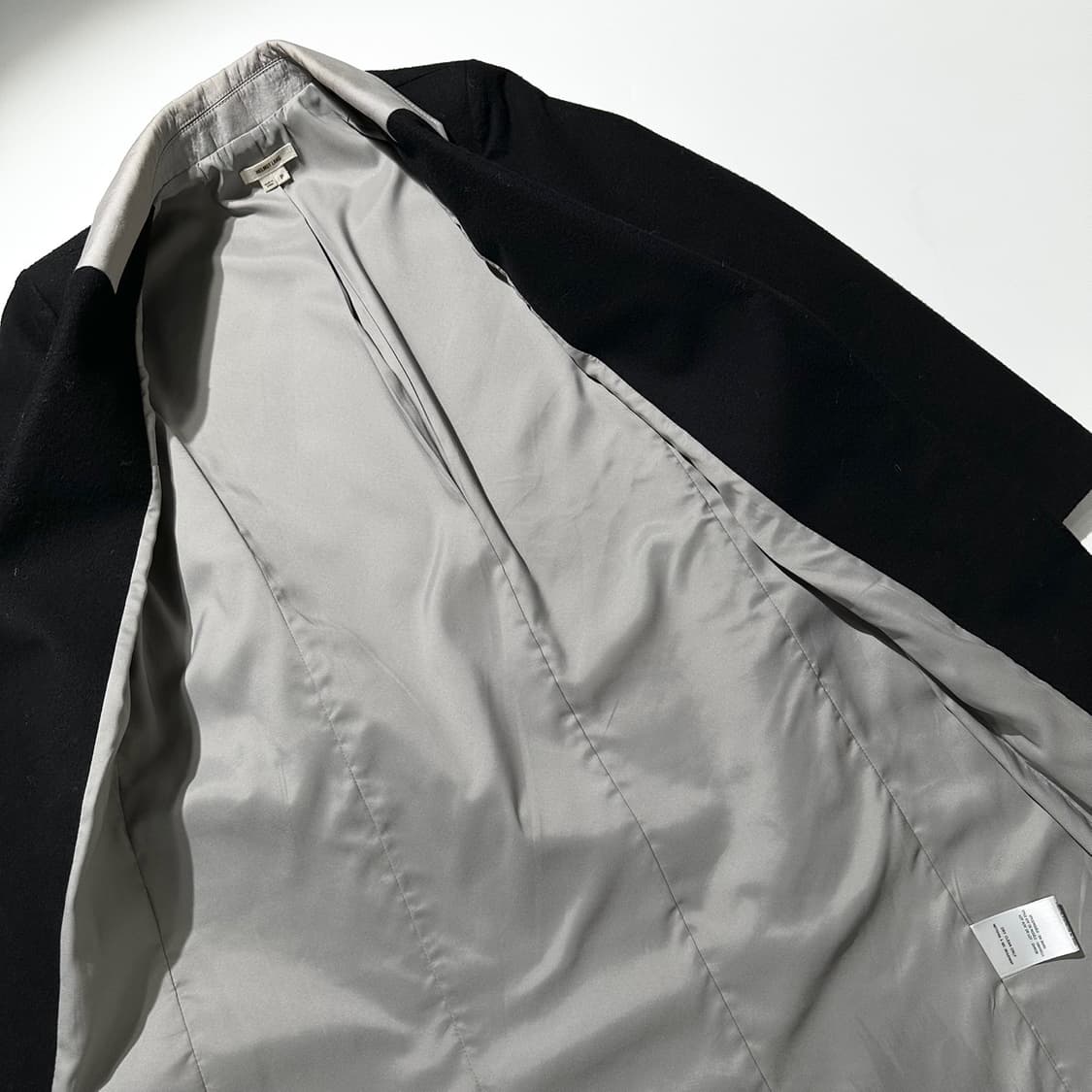 헬무트랭 카라 배색 싱글 코트 상품이미지7