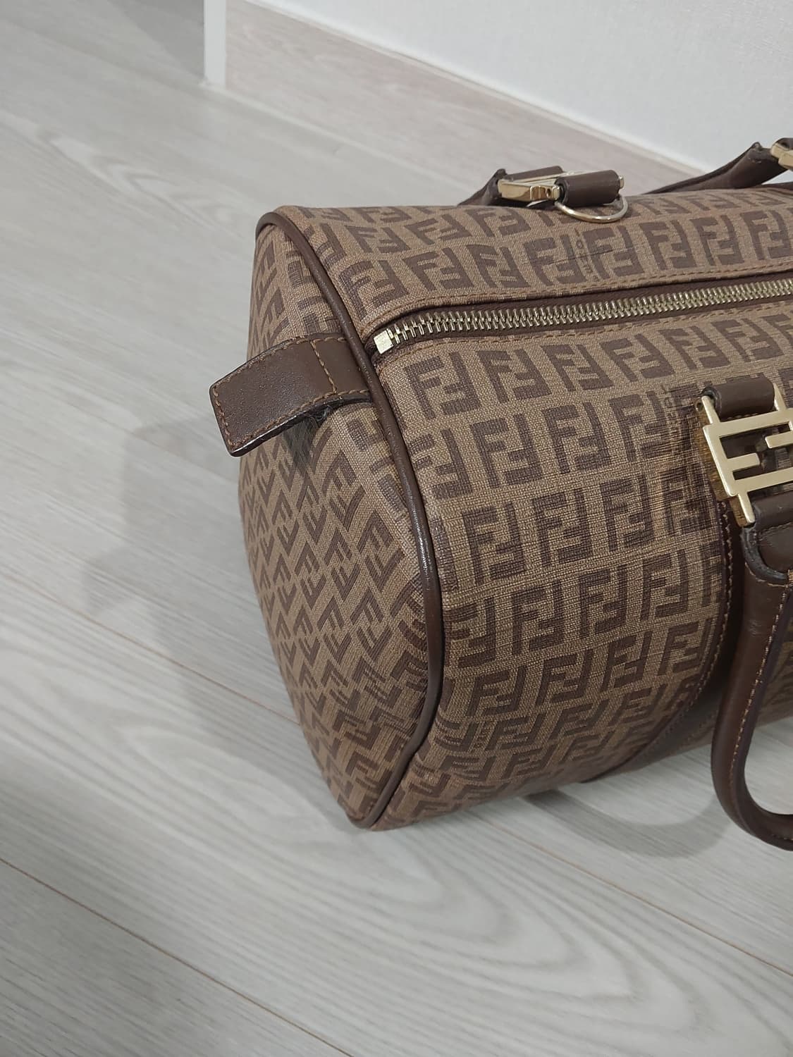 [정품] 펜디 FF 주카 보스턴 토트백 상품이미지6