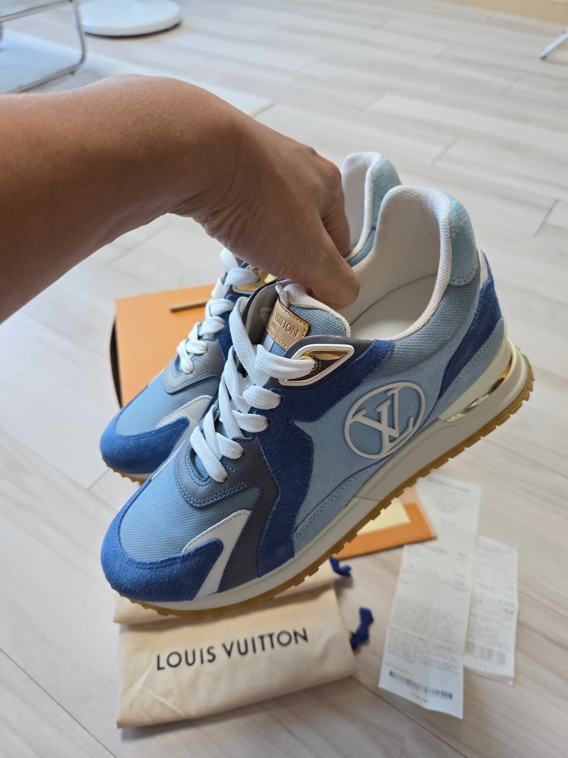 루이비통 런어웨이 블루 37 상품이미지2