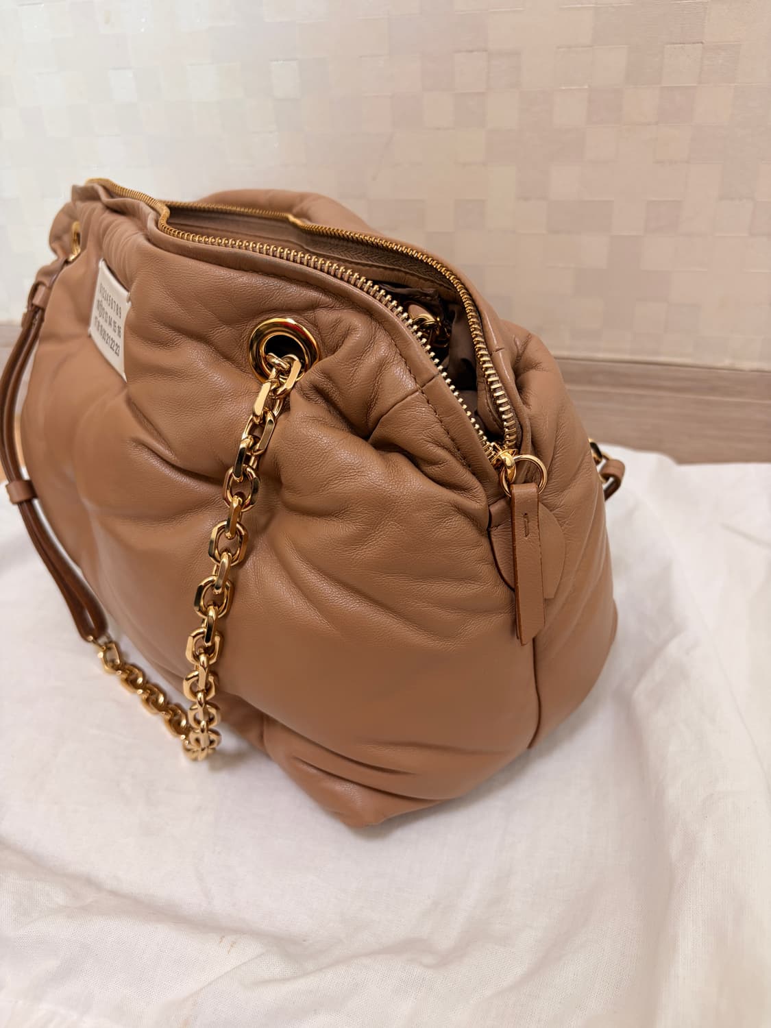 메종마르지엘라 글램 슬램 숄더백 베이지 상품이미지8