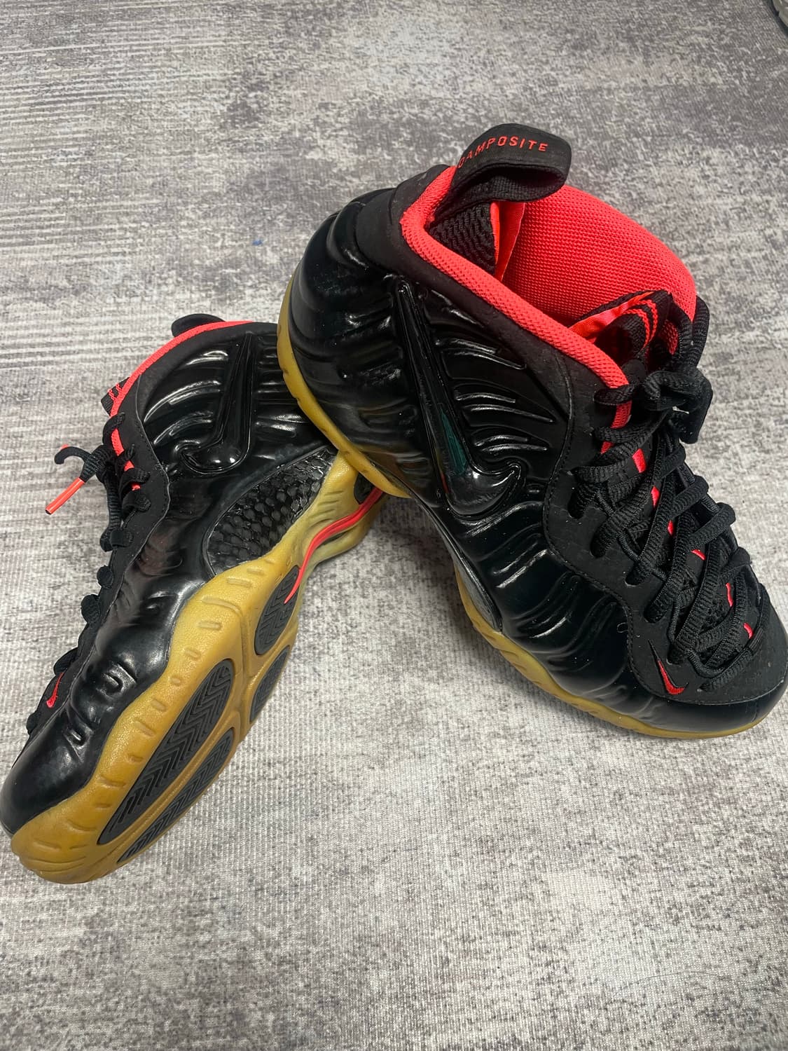 nike 에어 폼포짓 상품이미지9