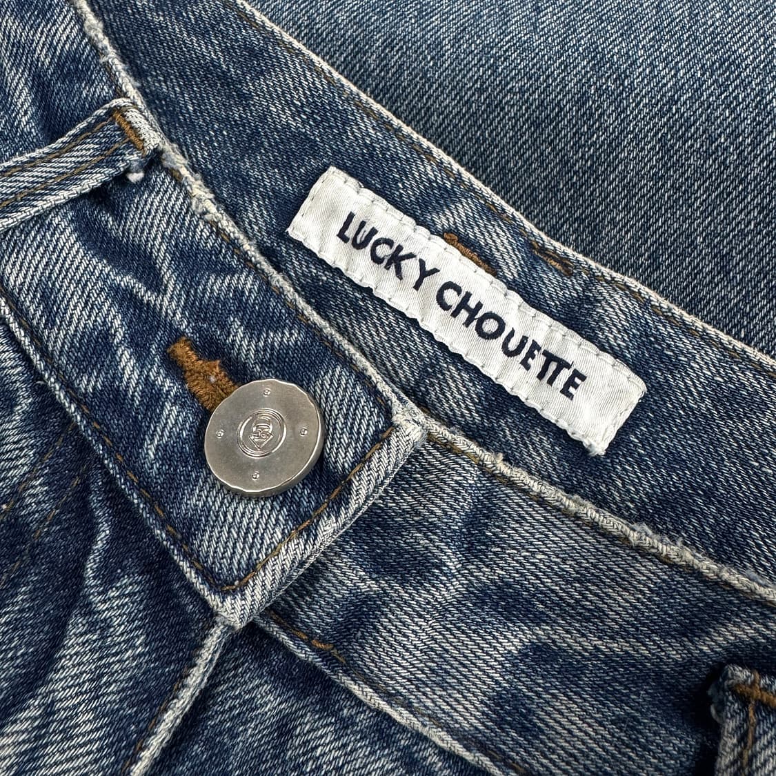 럭키슈에뜨 테이퍼드 데님 팬츠 상품이미지2