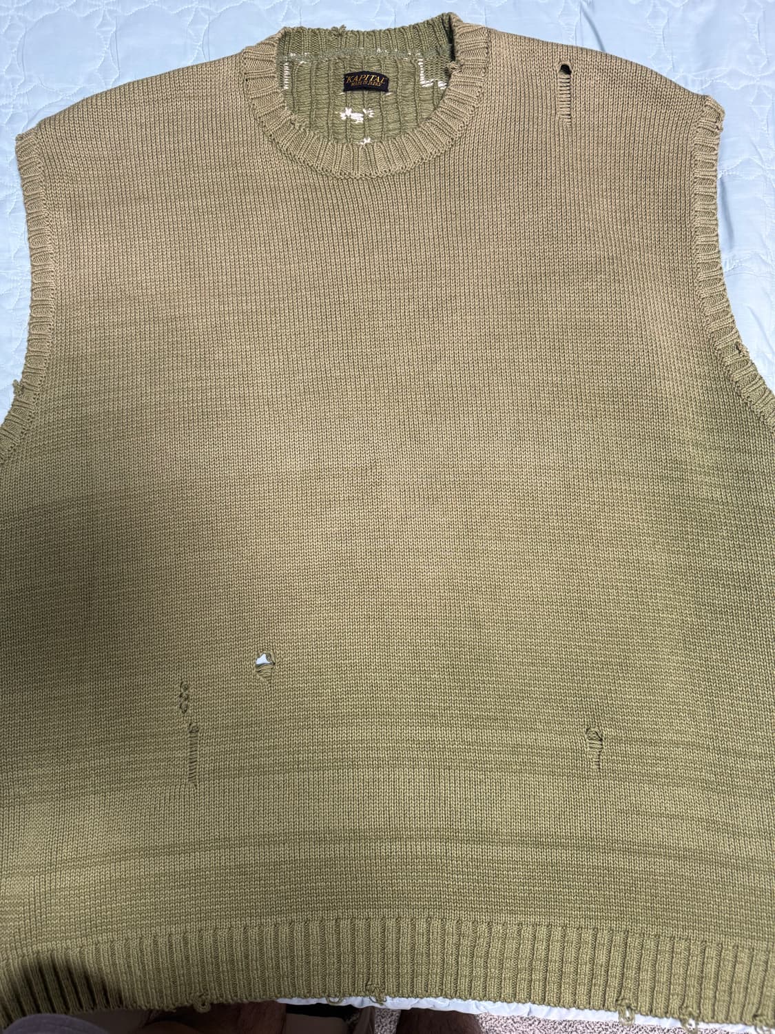 캐피탈 본 베스트 카키 상품이미지2