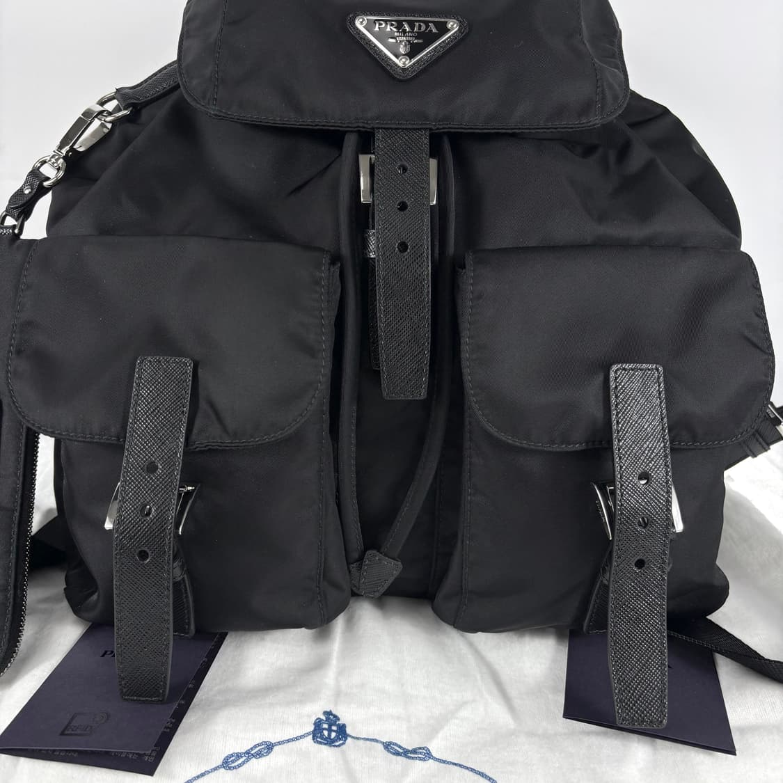 (새상품급)프라다 사피아노&리나일론 미디움 신형 백팩 상품이미지3