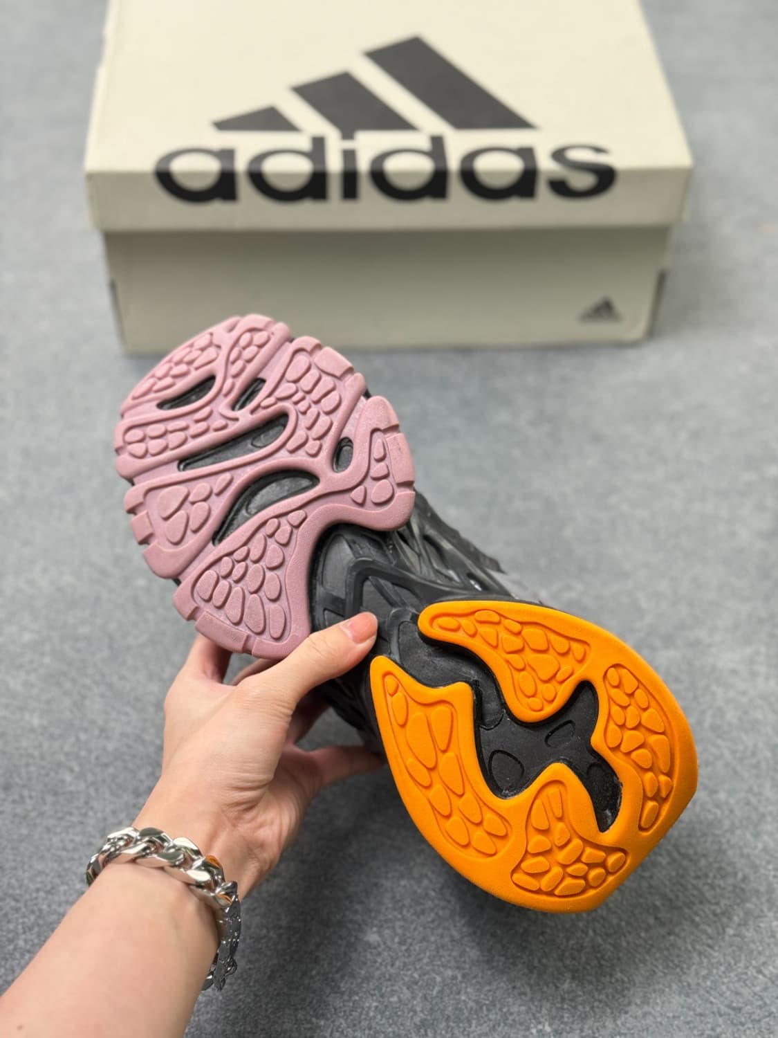 아디다스 XLG 러너 디럭스
 상품이미지5