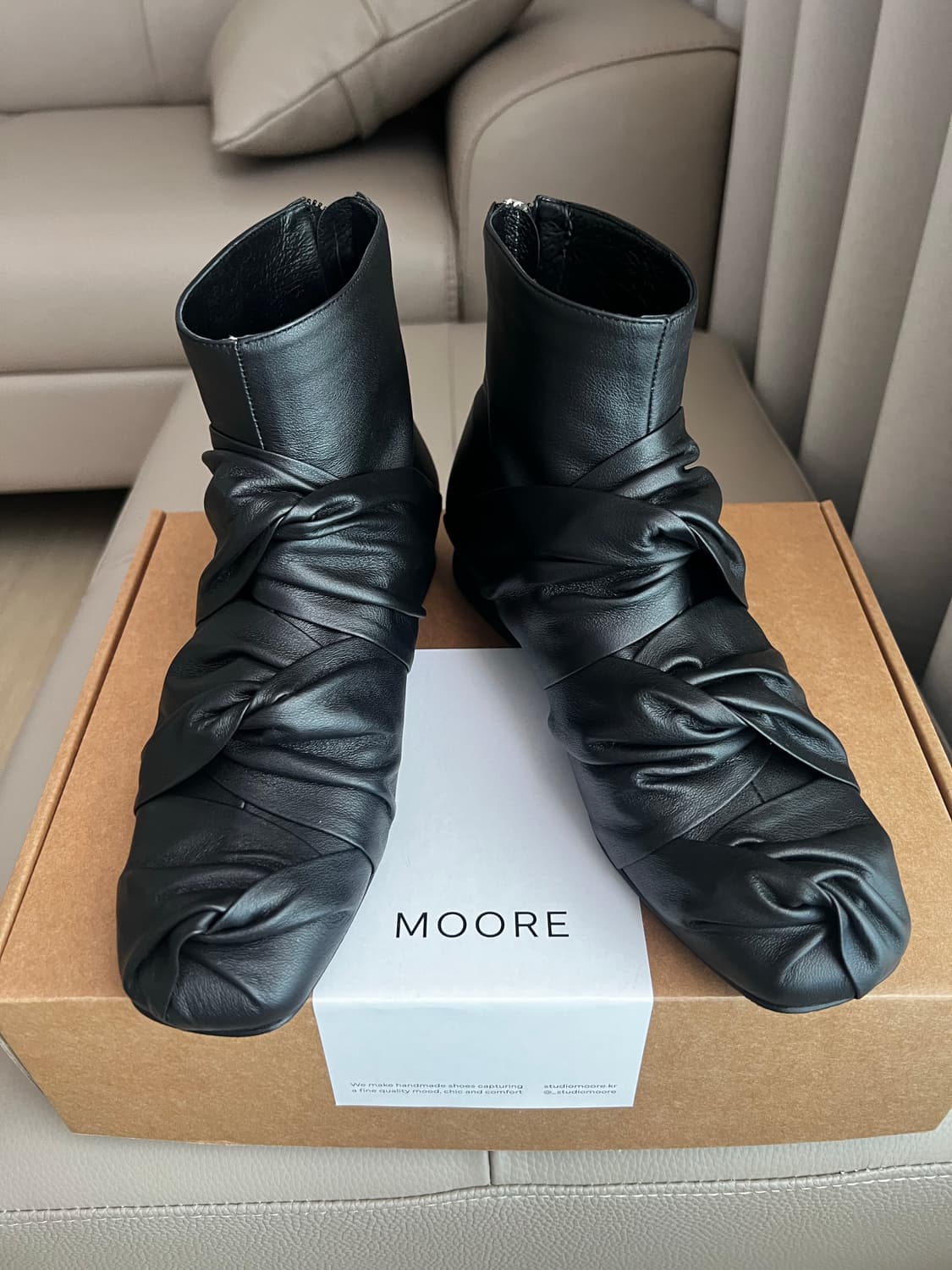 Moore 무어 소가죽 앵클부츠 240 상품이미지1