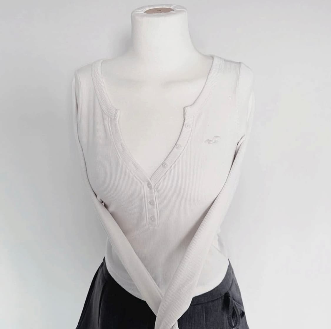 이코 빈티지 홀리스터 아베크롬비 헨리넥 딱붙핏 롱슬리브 브이넥 발레코어 상품이미지2