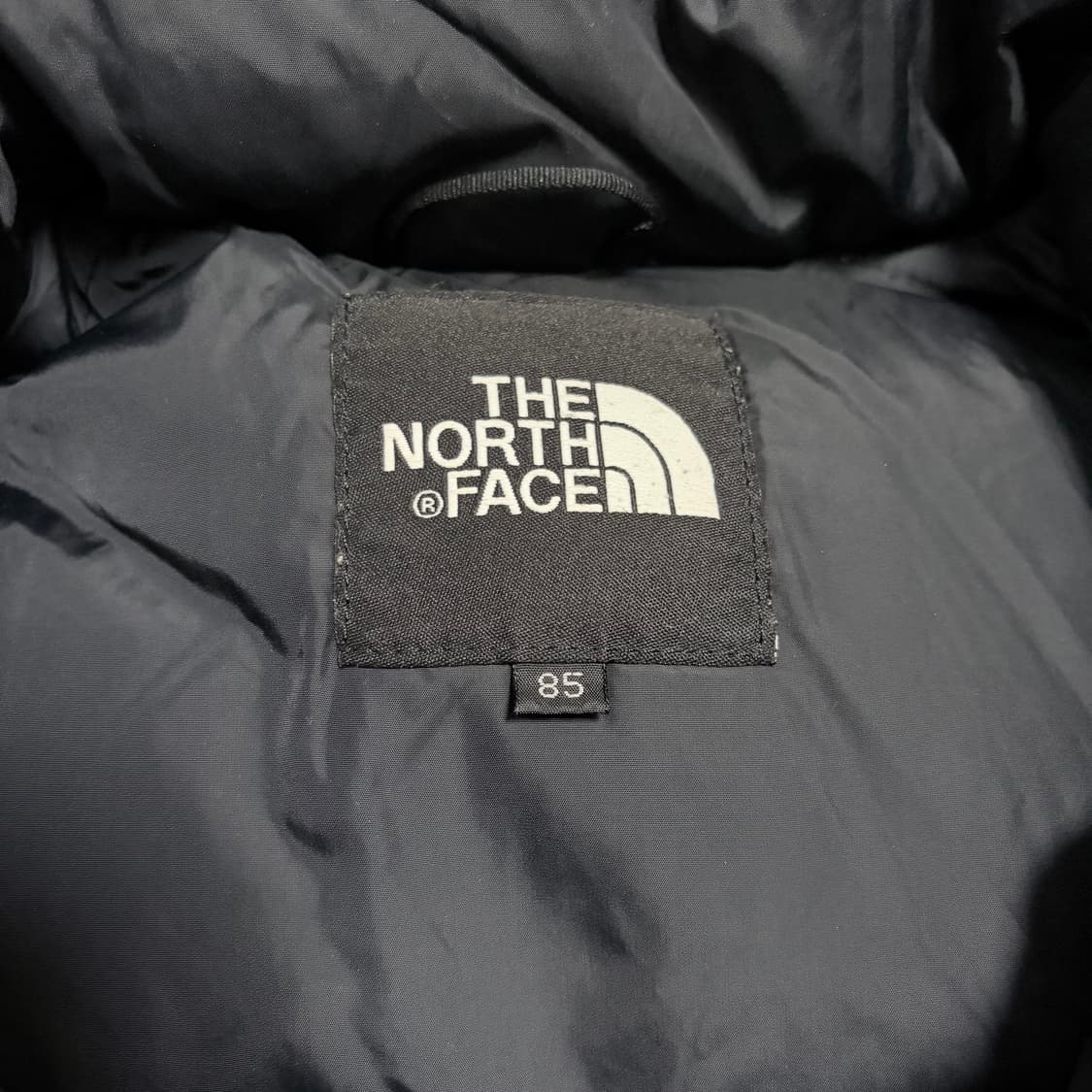 노스페이스 700 유광 눕시 패딩 상품이미지4