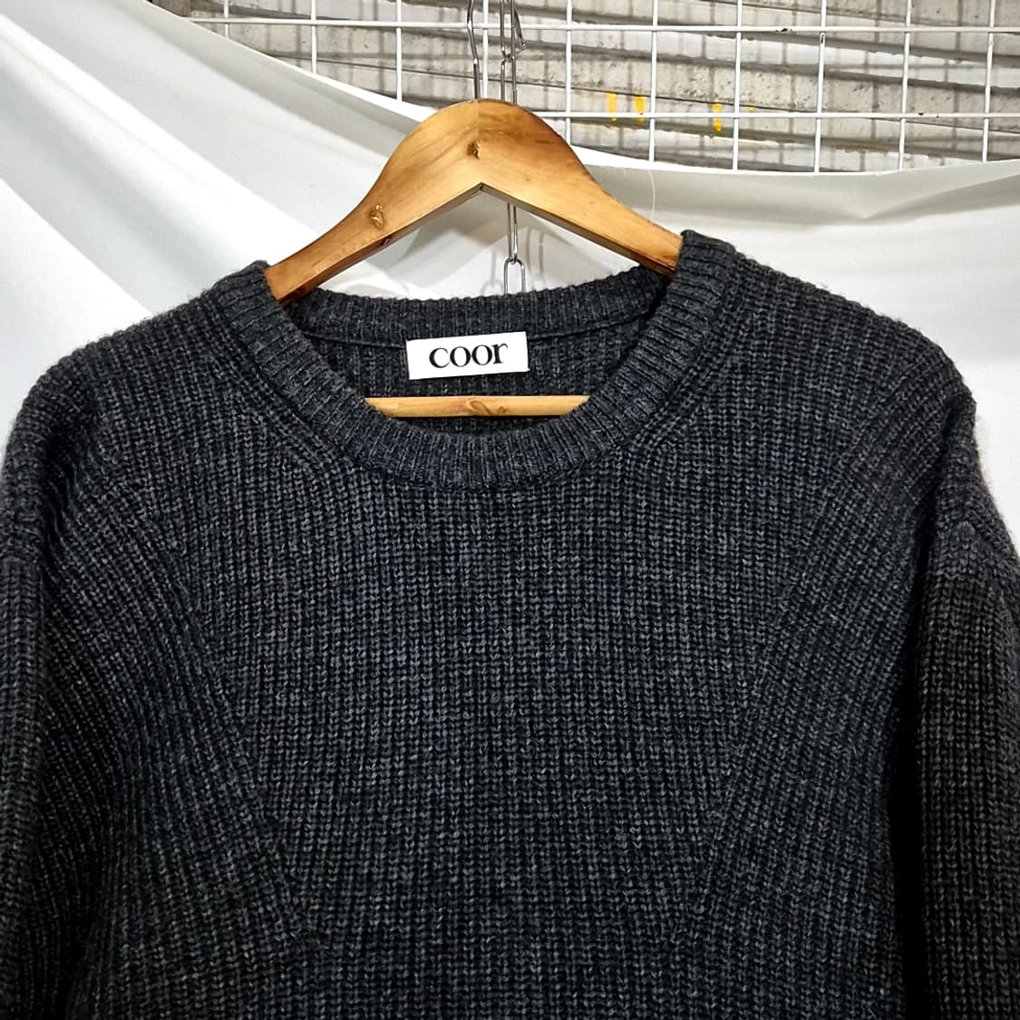 Coor 쿠어 크루넥 니트 상품이미지2