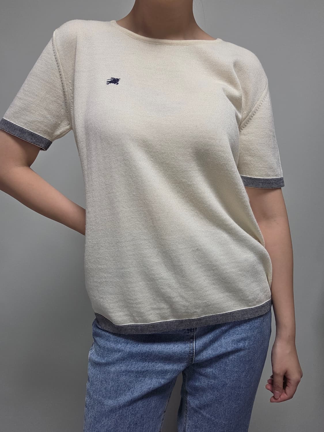 Burberrys / 아이보리 라운드 배색니트 (Black Stripe) 상품이미지6