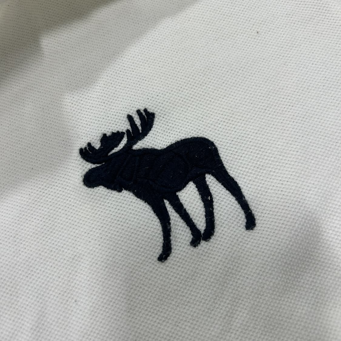 아베크롬비 화이트 반팔 폴로티 L 상품이미지3