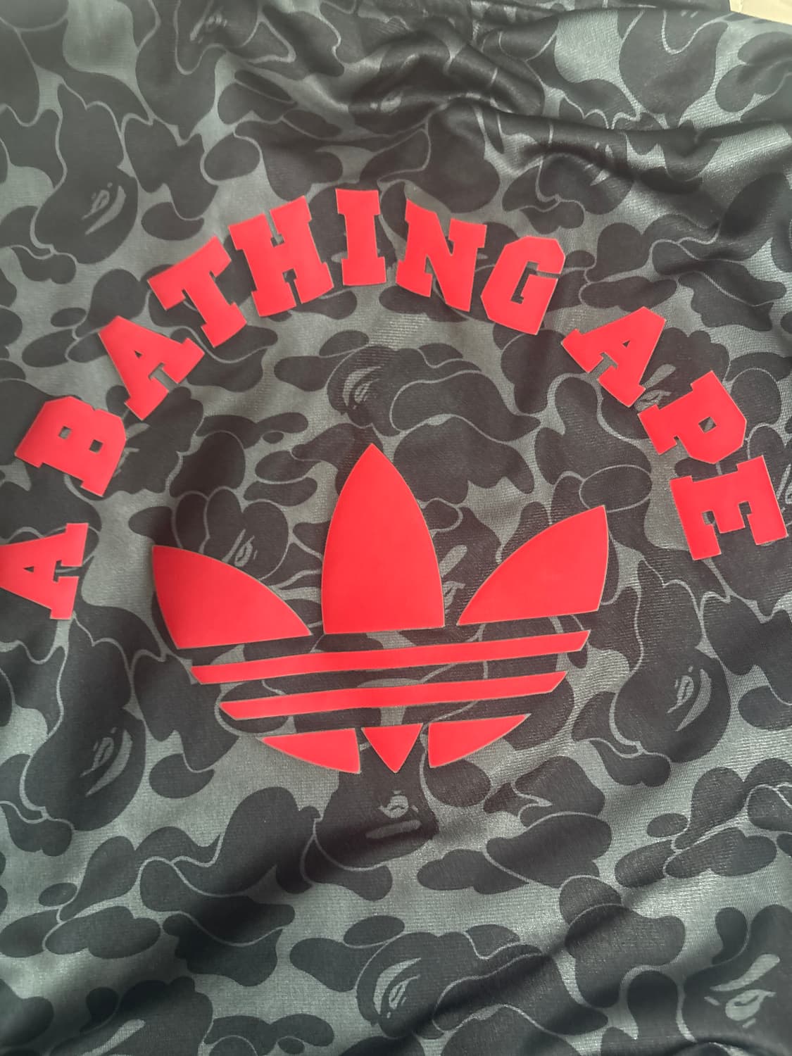 아디다스 베이프 콜라보 트랙탑 상품이미지3