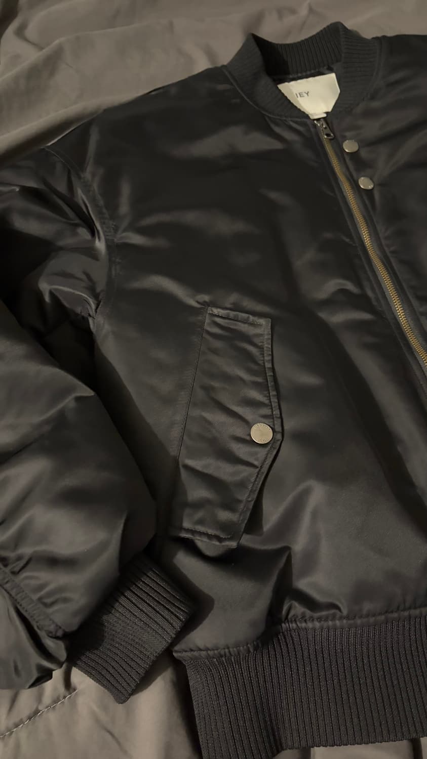 이에이 POUCH BOMBER JACKET Black 상품이미지3