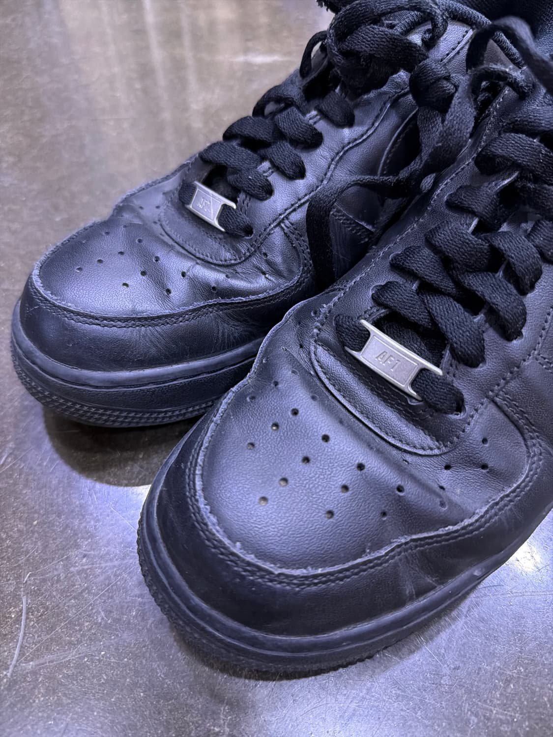 나이키 에어포스 1 07 트리플블랙 로우 270 상품이미지3