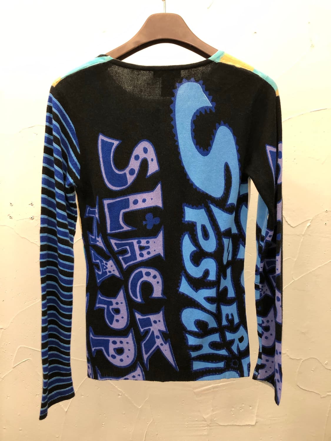 쿠스토 바르셀로나 니트 상품이미지2