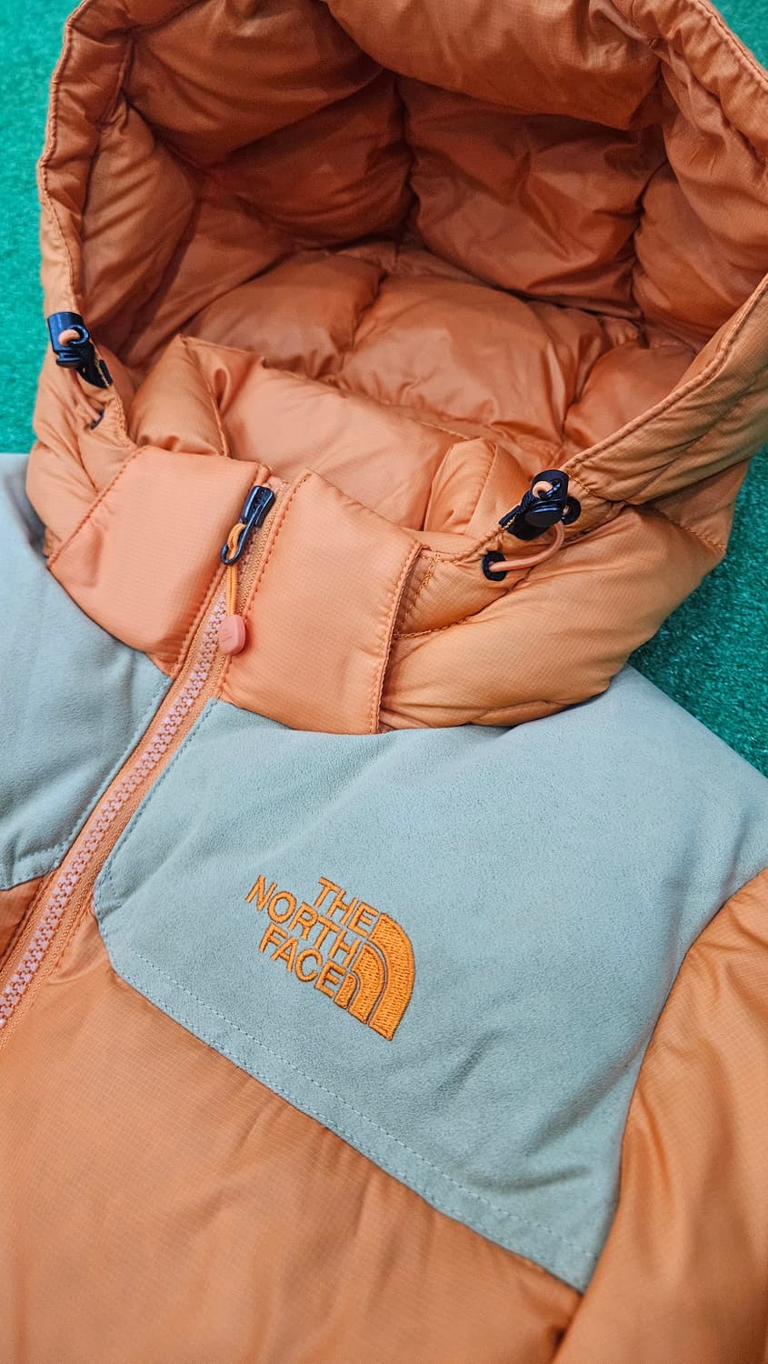 노스페이스 눕시 700필  패딩 XS 상품이미지4