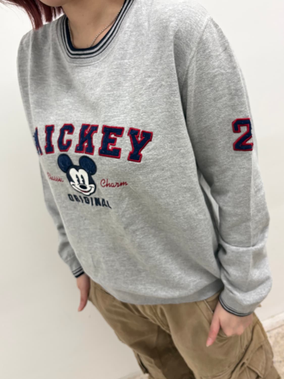 Disney미키 자수 맨투맨 상품이미지2