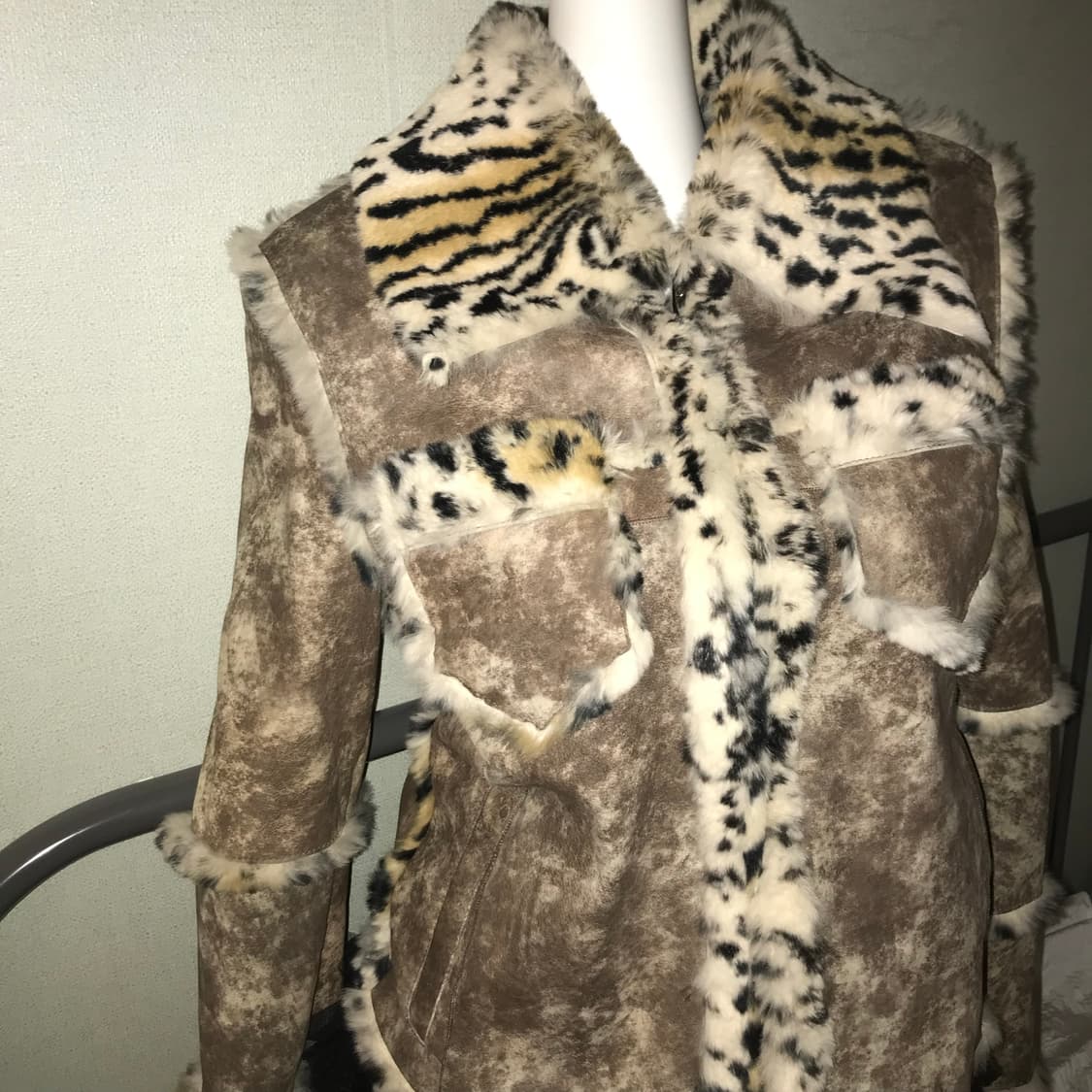 Vintage 갸루 레오파드 스웨이드 퍼 자켓 상품이미지1